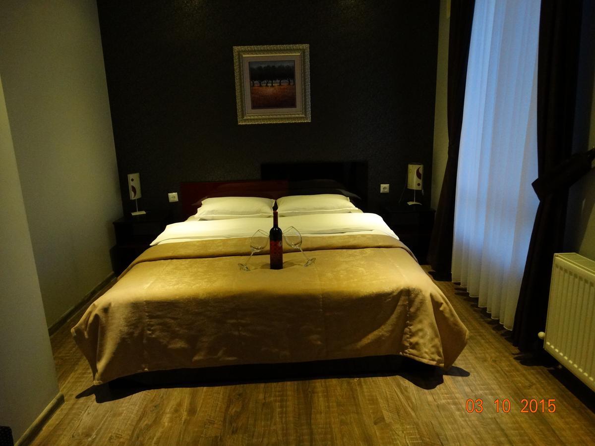 Hotel Mimoza Razgrad Buitenkant foto